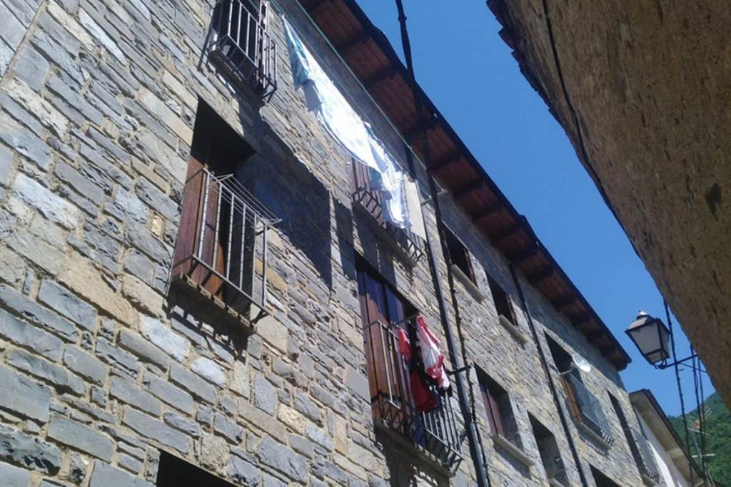 El Capricho De Bego Apartman Biescas Kültér fotó