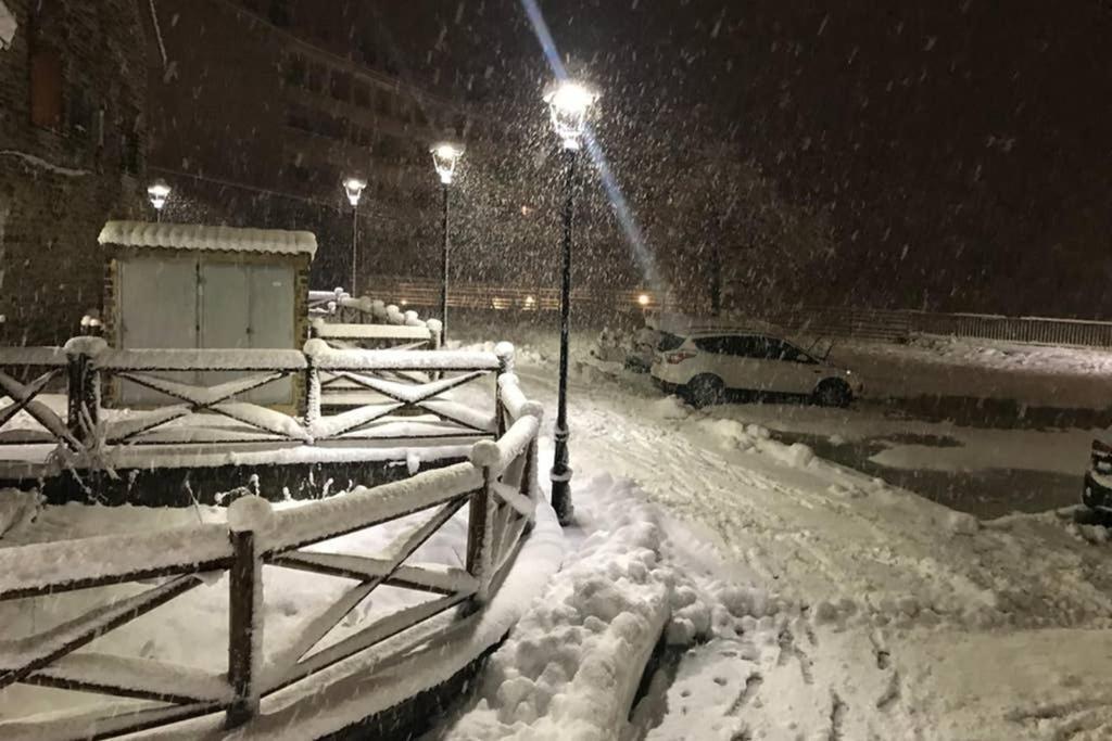 El Capricho De Bego Apartman Biescas Kültér fotó